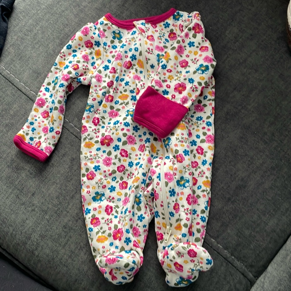 Longsleeve Newborn Floral Sleeper